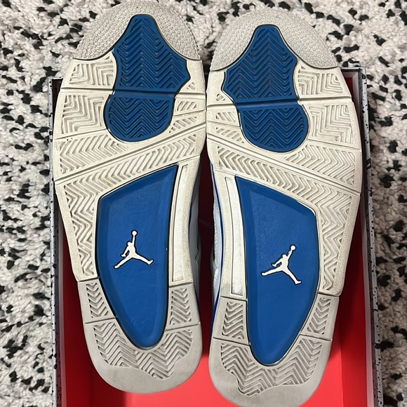 Retro Military Blue Jordan 4’s (2012) - Picture 3 of 5